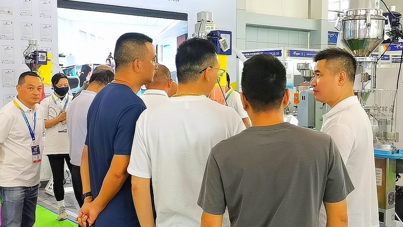 设计：构建视觉语言，塑造品牌形象